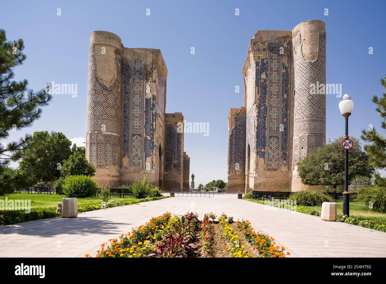 Ruines du palais Ak-Saray à Shahrisabz dans la province de Samarcande Banque D'Images