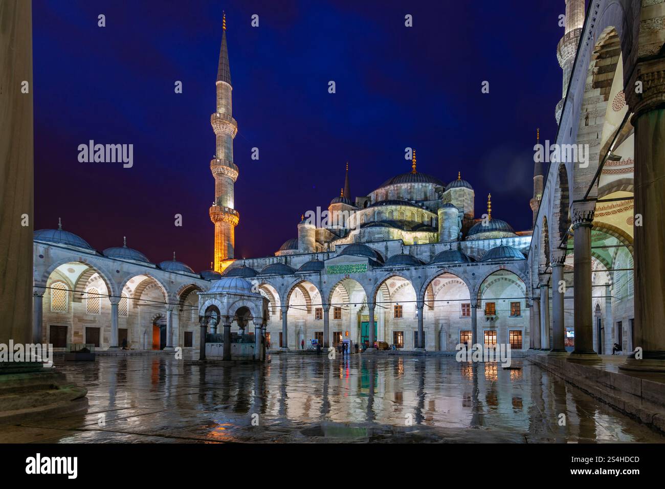 Nouvelle Mosquée Yeni Cami Istanbul Turquie Banque D'Images