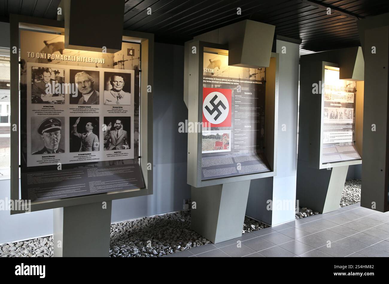 Exposition du musée dans l'ancien camp de concentration germano-nazi Gross-Rosen. Banque D'Images