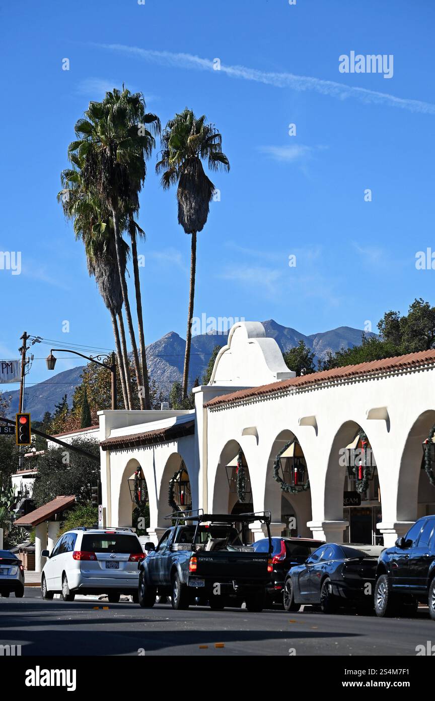 Rue commerciale à Ojai, Californie, États-Unis Banque D'Images