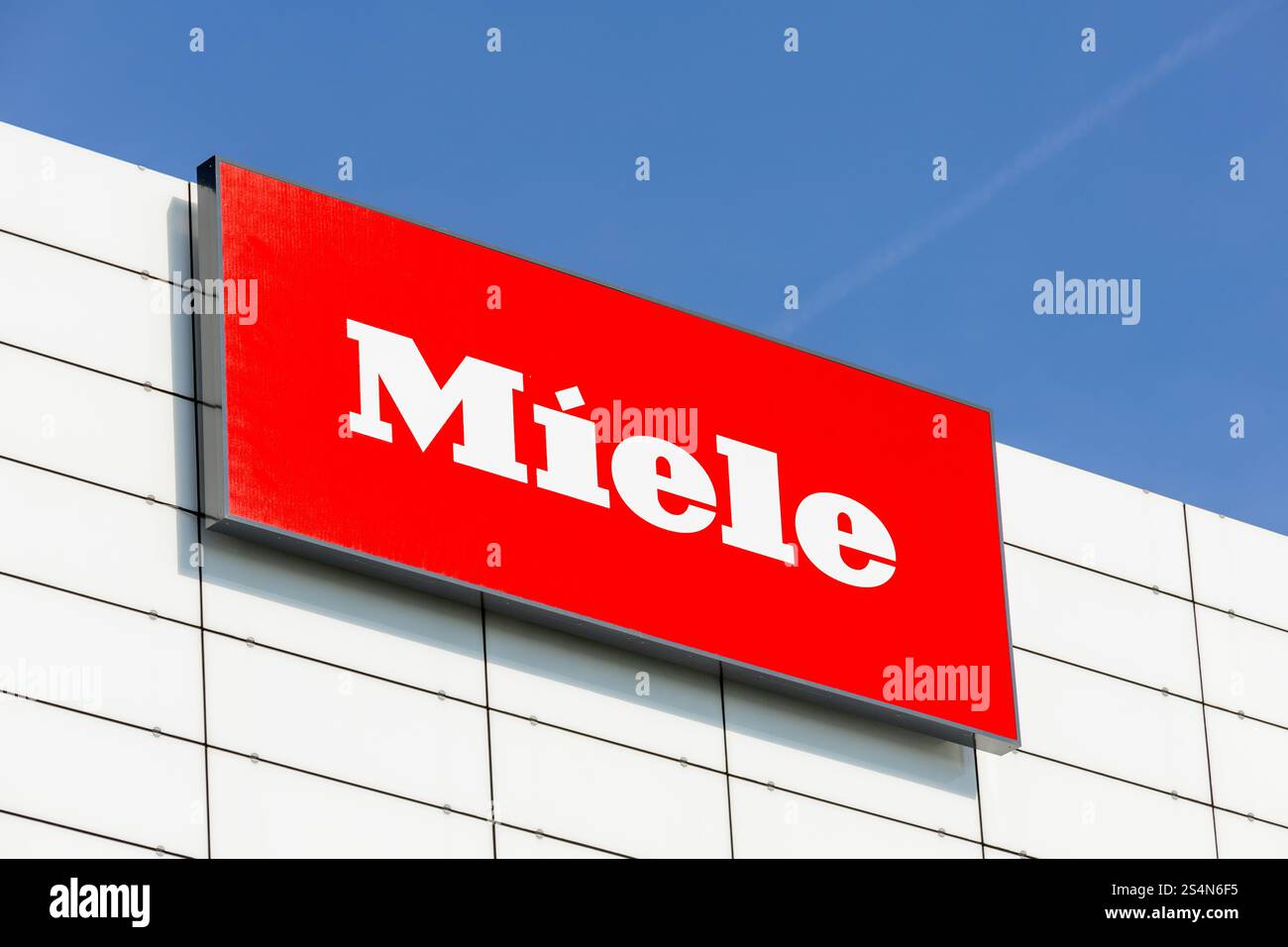 Vianen aux pays-Bas. 30 avril 2023. Logo Miele sur le bâtiment Experience Center. Miele est un fabricant allemand d'appli domestiques haut de gamme Banque D'Images