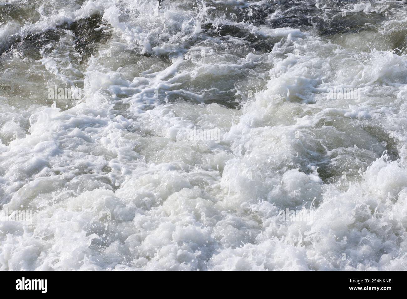 Grande vague de surf mer littoral sur pause Banque D'Images