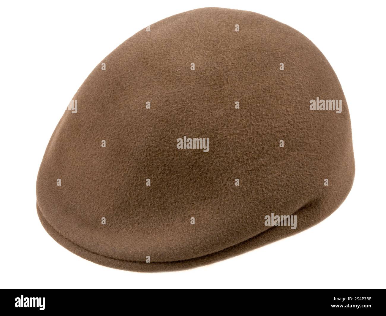 casquette mans en feutre vert isolée sur blanc Banque D'Images