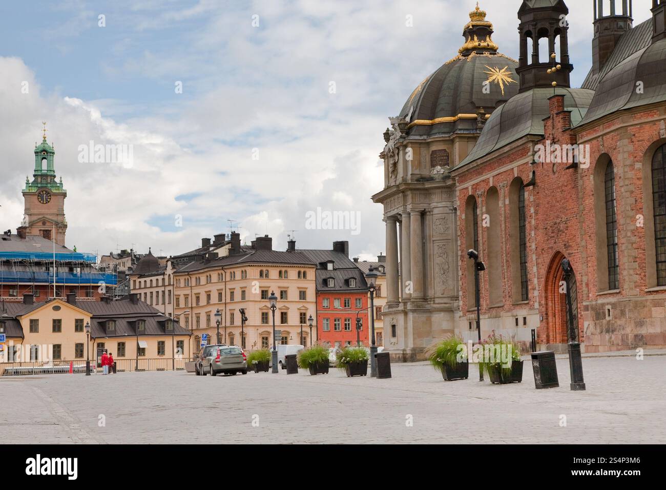 Square (Birger Jarls Torg) près de Riddarholmskyrkan (église des chevaliers) à Stockholm, Suède Banque D'Images