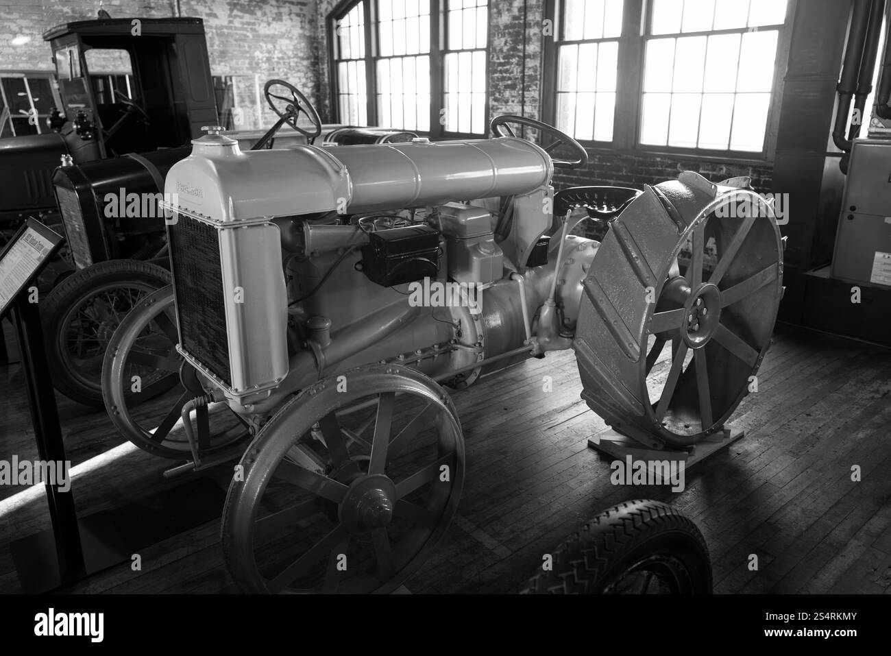 Tracteur Fordson 1922 exposé au Ford Piquette Avenue Plant Museum, Detroit Michigan USA Banque D'Images