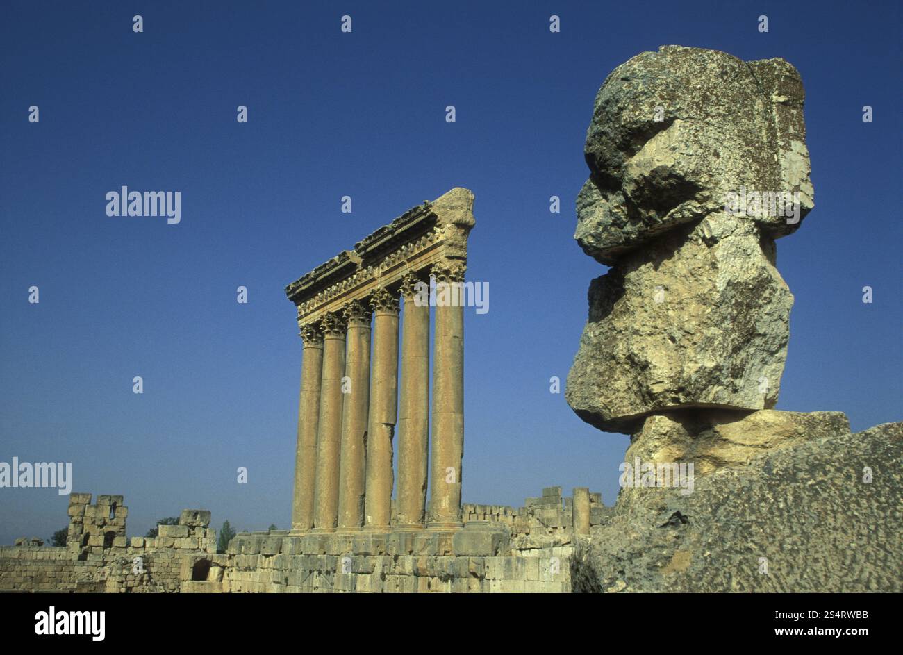 La ville temple de Baalbek dans l'est du Liban au moyen-Orient. ASIE LIBAN BAALBEK Banque D'Images