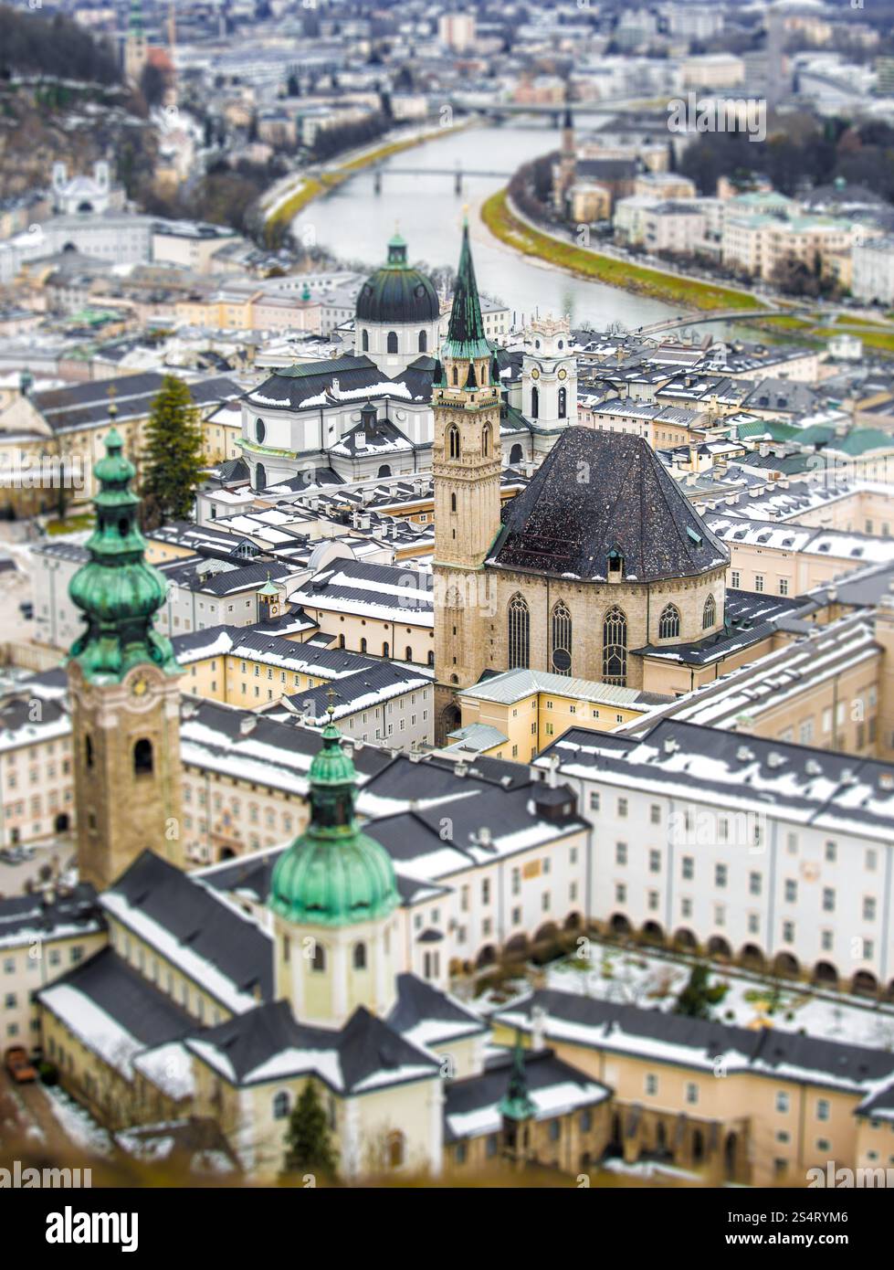 Belle photo aérienne en tilt shift lens de Salzbourg, Autriche Banque D'Images