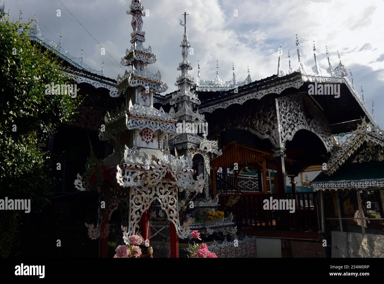 Le temple de Wat Jong Kham et Jong Klang dans le village de Mae Hong son dans la province nord de Mae Hong son dans le nord de la Thaïlande Banque D'Images