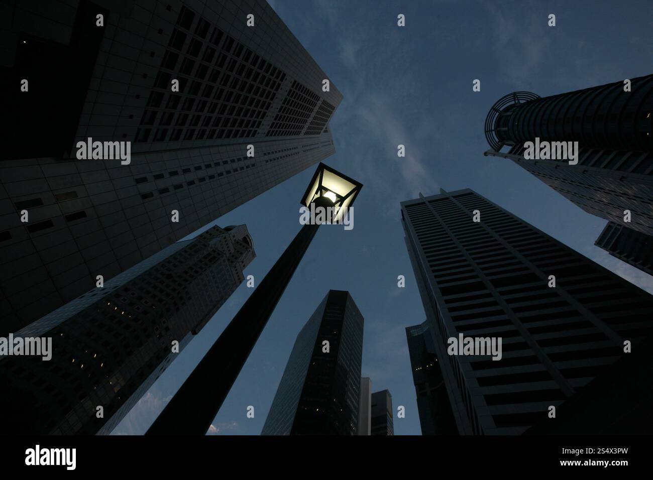 Le quater de la Banque au bord de la rivière Singapour et Marina Bay dans la ville de Singapour dans le sud-astasie. ASIE SINGAPOUR VILLE CENTRE-VILLE PAYSAGE URBAIN Banque D'Images