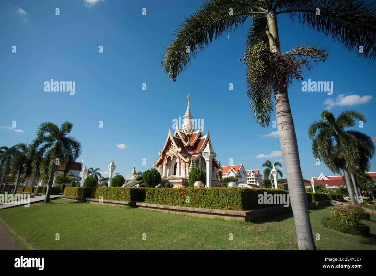 Le sanctuaire de la ville dans la ville d'Udon Thani dans l'Isan dans le nord-est de la Thaïlande. THAÏLANDE ISAN UDON THANI SANCTUAIRE DE LA VILLE Banque D'Images