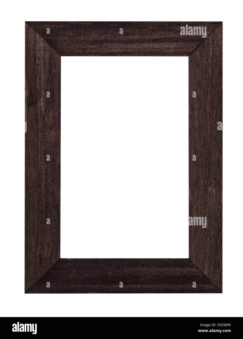 Vide peint en bois brun foncé, large cadre photo avec cut out toile isolé sur fond blanc Banque D'Images
