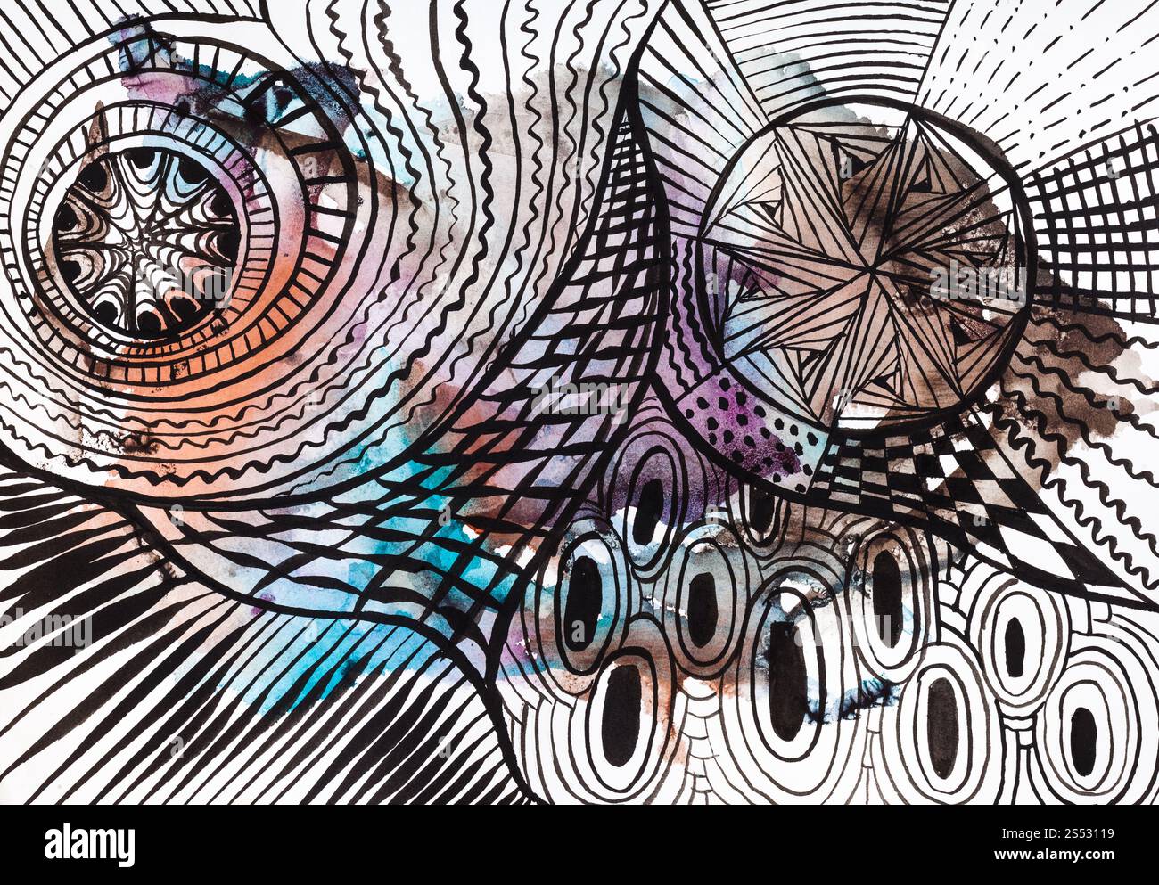 Abstract black circle ornament part dessiné par l'encre noire au-dessus peint Impression sur feuille de papier dessiné à l'Aquarelle technique monotype Banque D'Images