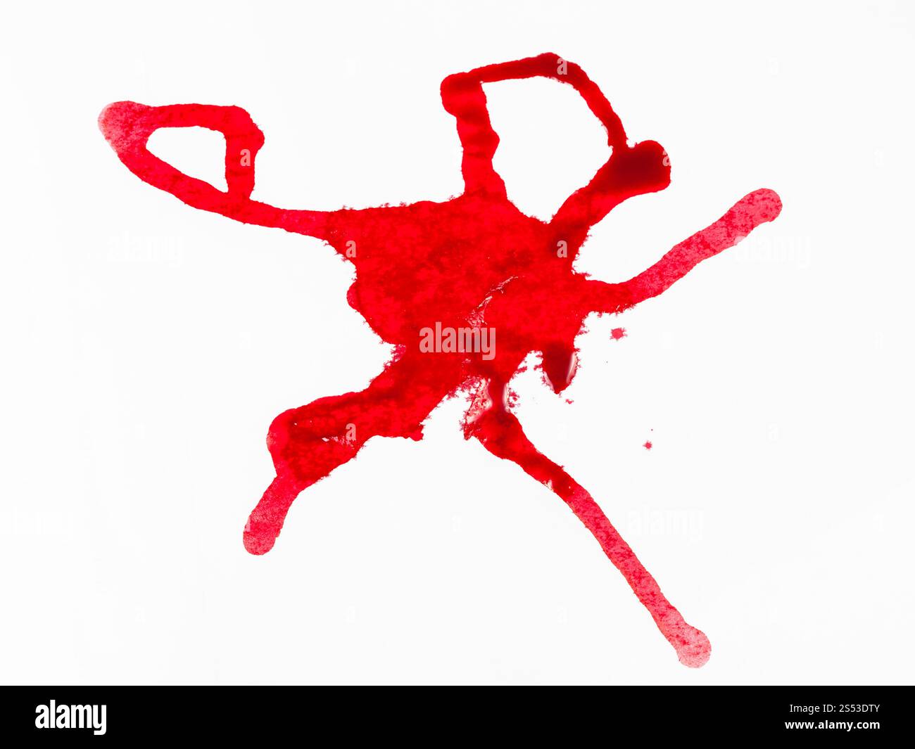 Tache d'encre rouge sur papier blanc close up Banque D'Images