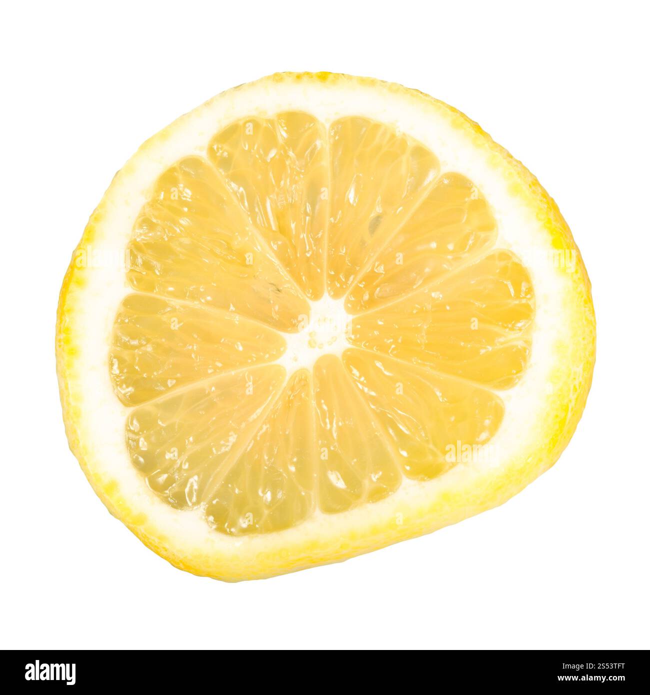 Fine tranche de citron frais isolé sur fond blanc Banque D'Images