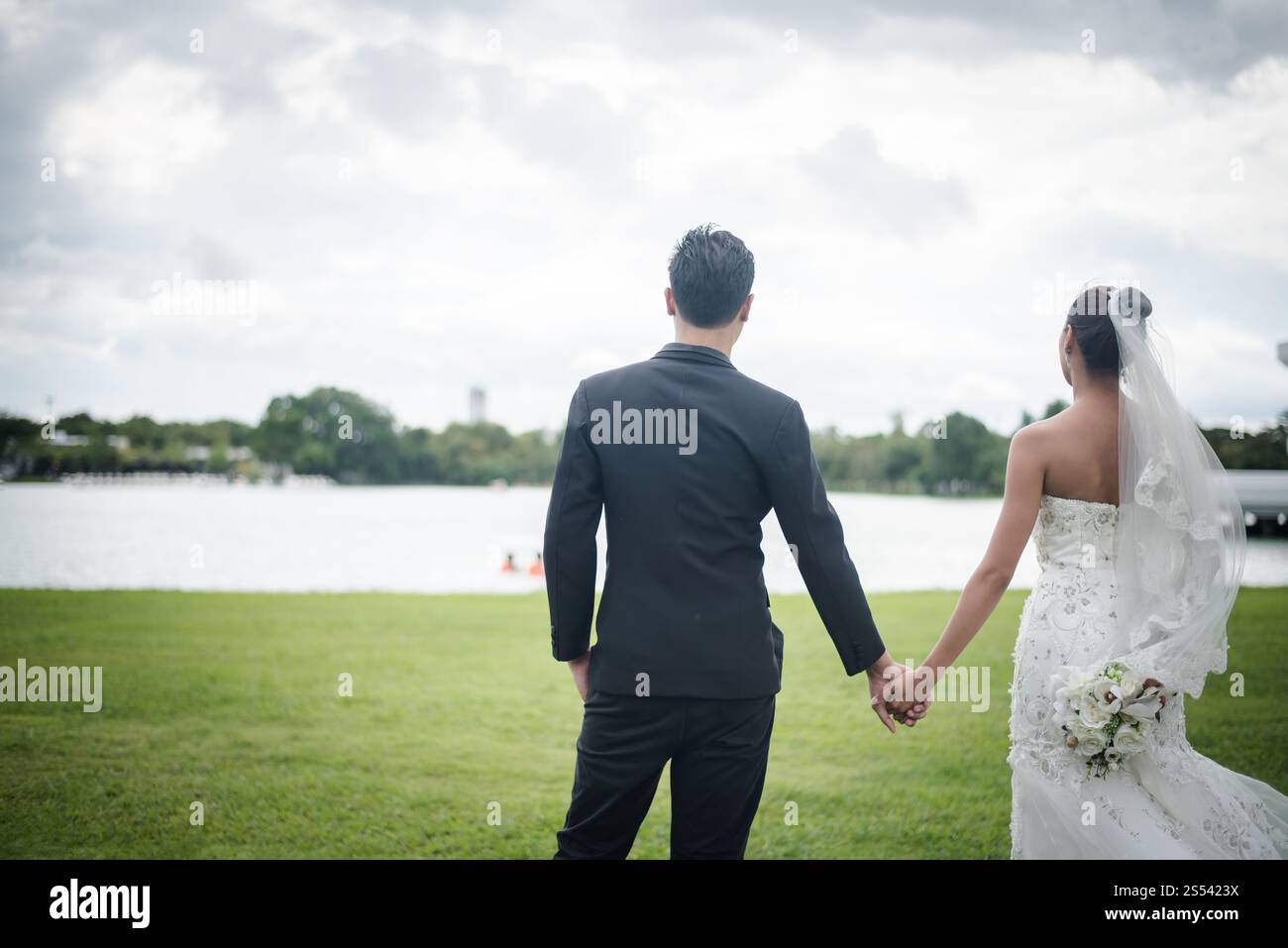 Tableau noir vierge devant le café Banque D'Images