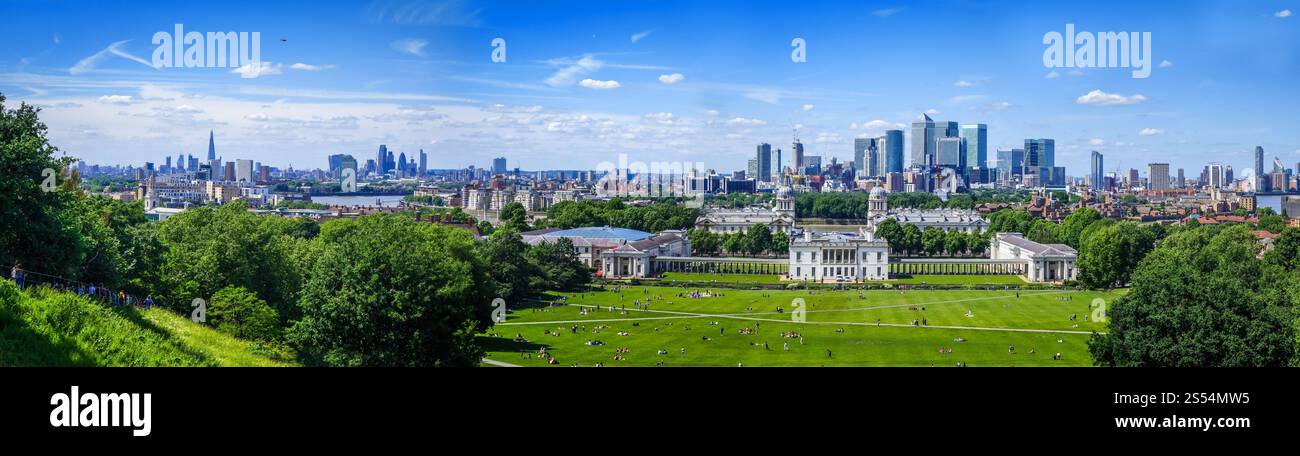 Canary Wharf Grande vue panoramique depuis Greenwich Park, Londres, Royaume-Uni. Canary Wharf vue panoramique depuis Greenwich Park, Londres, Royaume-Uni Banque D'Images