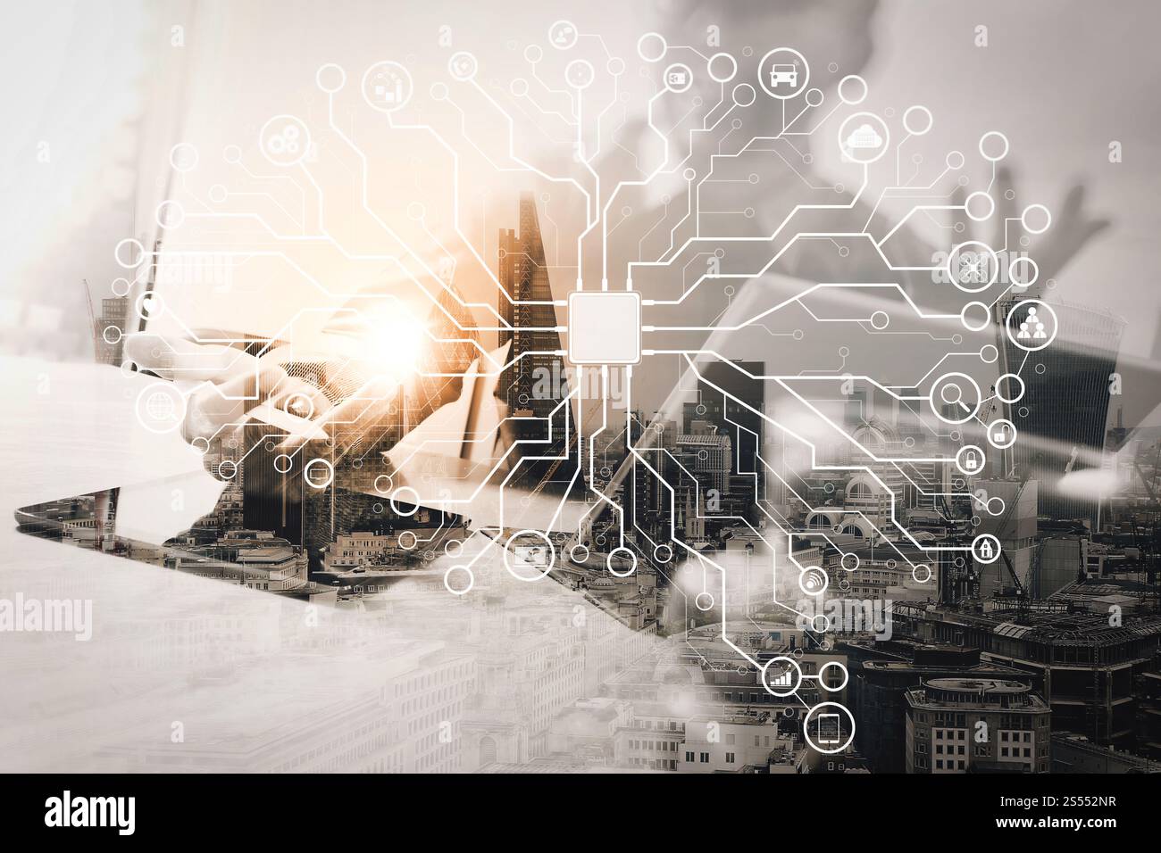 Intelligence artificielle (IA), apprentissage automatique avec technologie d'exploration de données sur un tableau de bord virtuel. Double exposition de succès homme d'affaires travaillant dans Banque D'Images