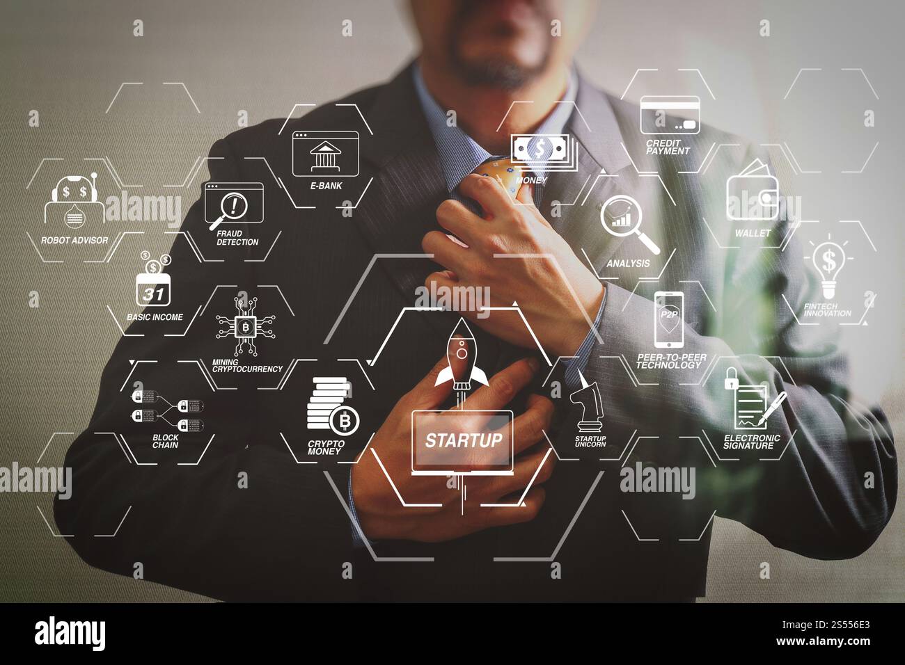 Organigramme de technologie financière et crypto-monnaie de minage de revenu de base avec diagramme virtuel UNICORN crypto-monnaie de démarrage de blockchain. Homme d'affaires Banque D'Images