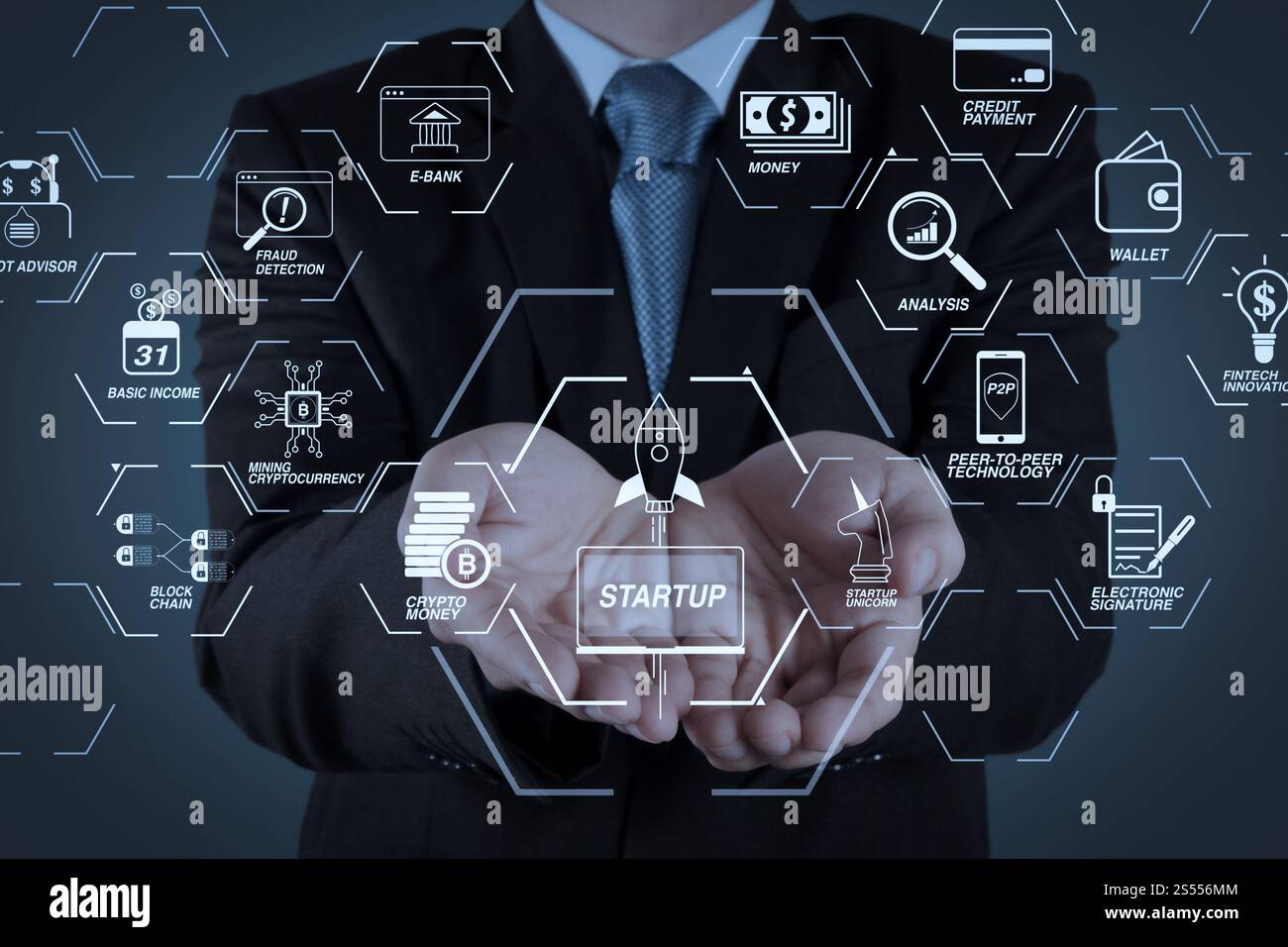 Organigramme de technologie financière et crypto-monnaie de minage de revenu de base avec diagramme virtuel UNICORN crypto-monnaie de démarrage de blockchain. homme d'affaires avec Banque D'Images