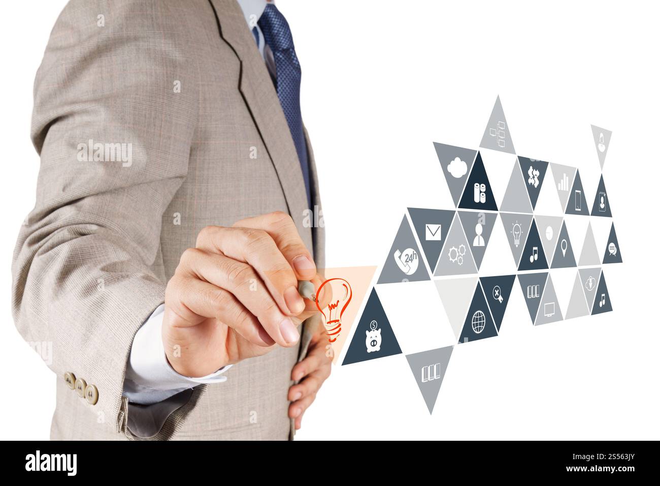 Businessman part travailler avec les nouvelles de l'informatique moderne et de stratégie d'entreprise comme concept Banque D'Images