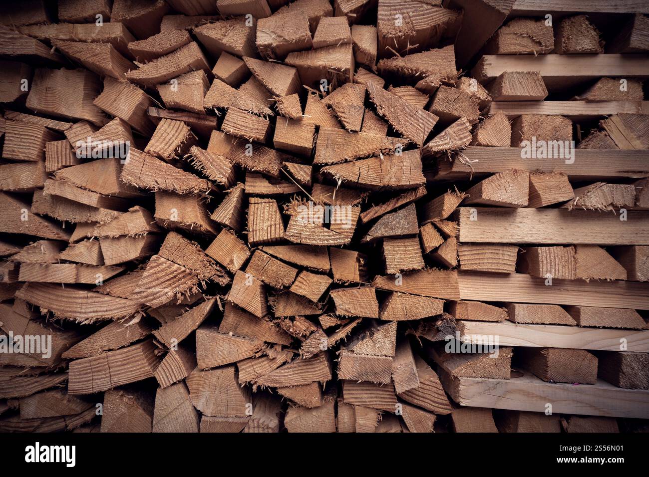 Texture de fond de pile de bois. Abstrait fullscreenWallpaper. Texture de fond de pile de bois Banque D'Images