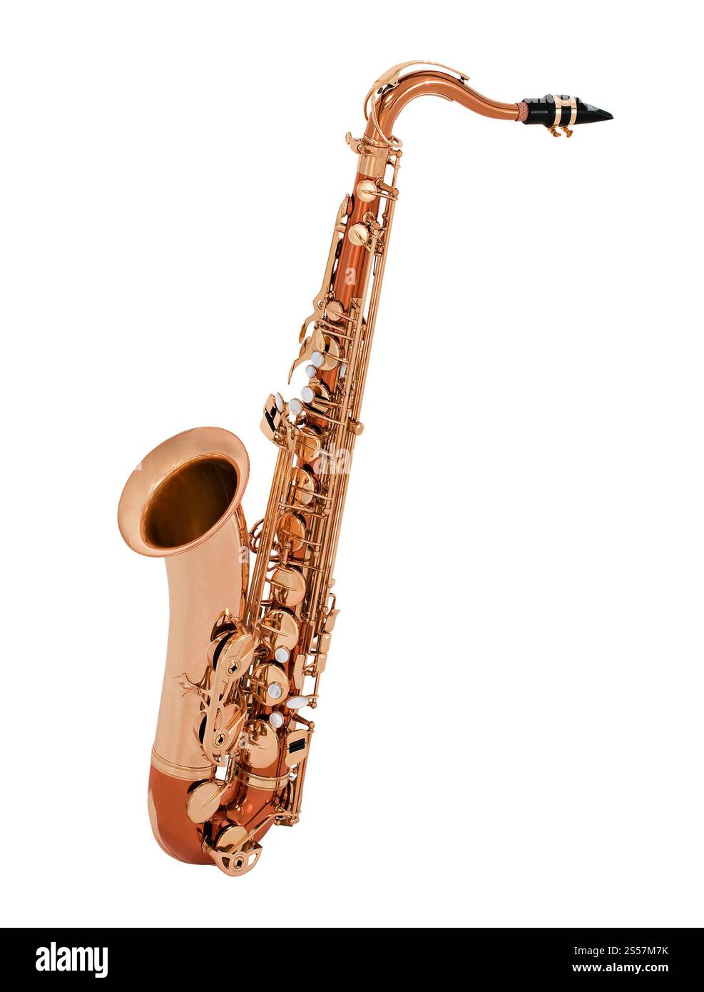 Saxophone isolé sur fond blanc. Saxophone isolé Banque D'Images