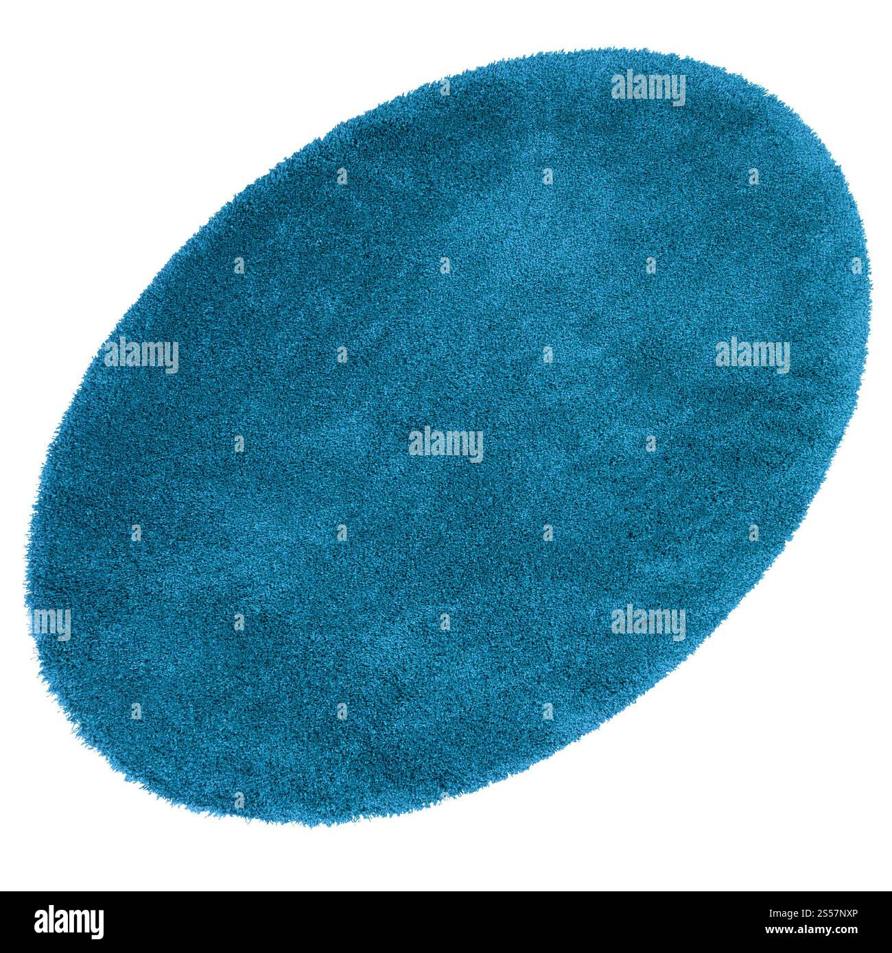 Tapis de bain bleu isolé sur blanc. Tapis de bain bleu isolé Banque D'Images