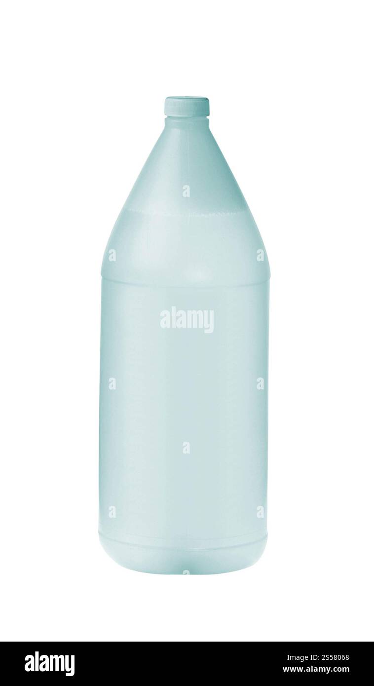 Conteneur en plastique sur fond blanc. Récipient en plastique Banque D'Images