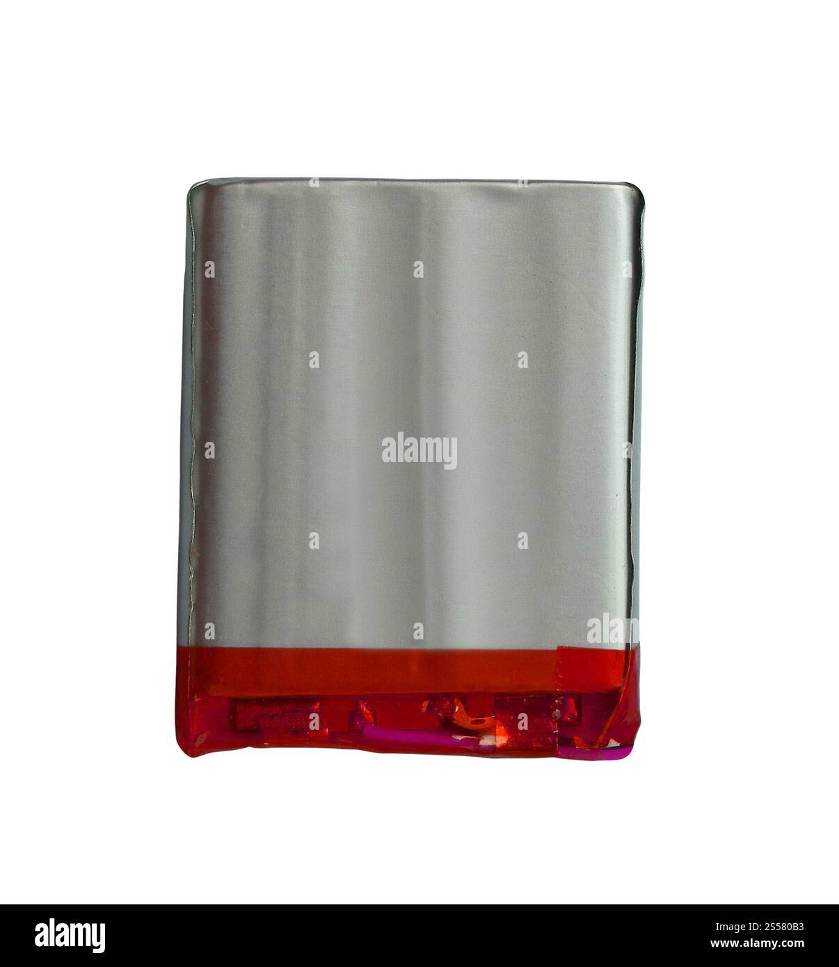 Batterie rechargeable de téléphone portable isolée sur fond blanc. Batterie rechargeable pour téléphone cellulaire Banque D'Images