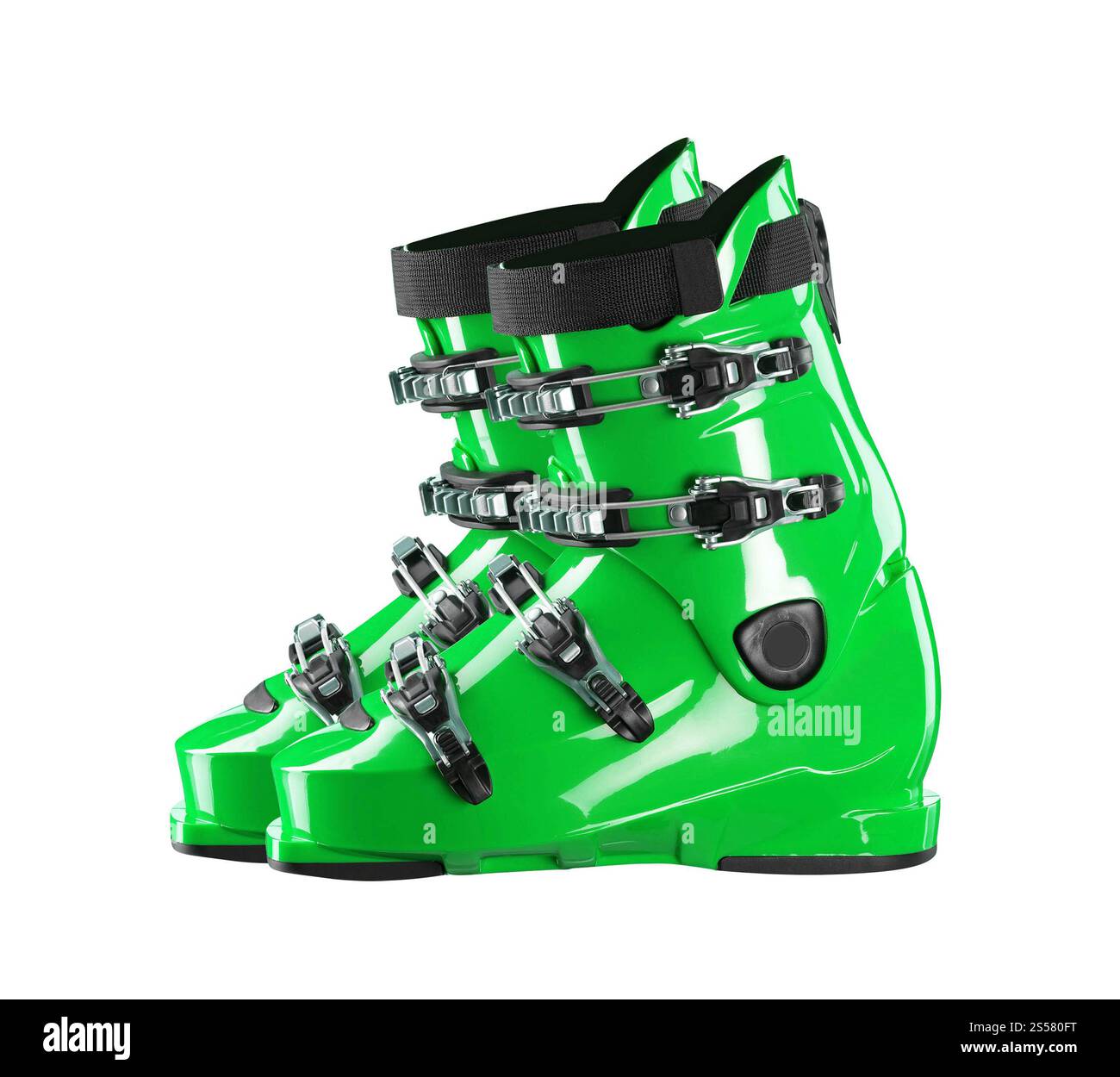 Paire de chaussures de ski vert-foncé isolé sur fond blanc. Paire de chaussures de ski vert-foncé Banque D'Images