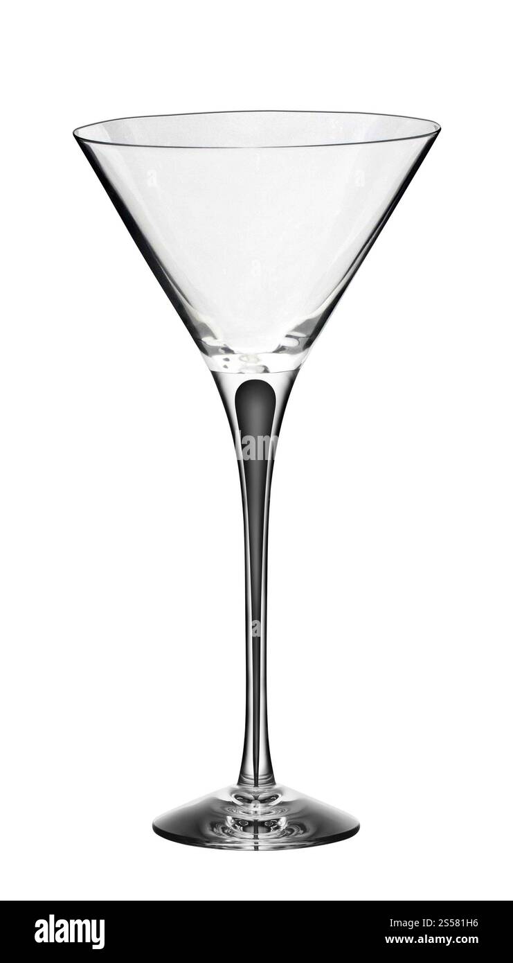 Verre de martini vide isolé sur fond blanc. Verre à martini vide isolé sur le blanc Banque D'Images