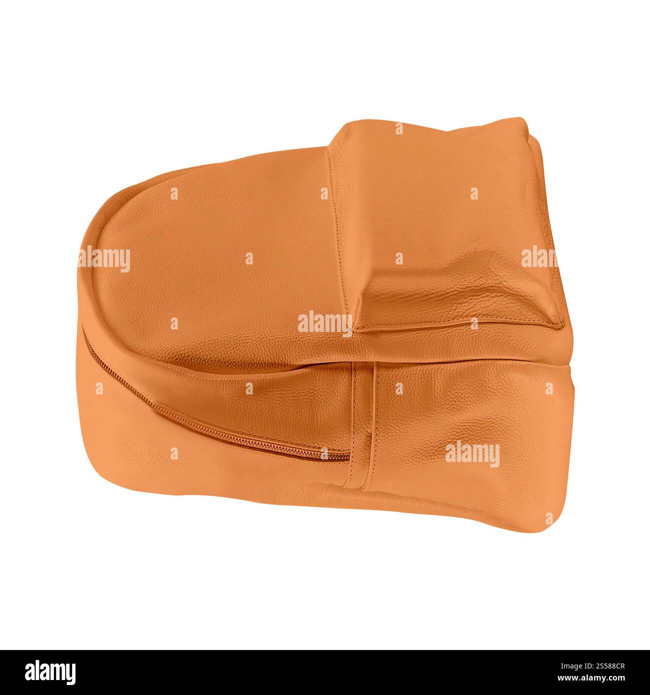 Sac à dos de couleur orange isolé sur blanc Banque D'Images