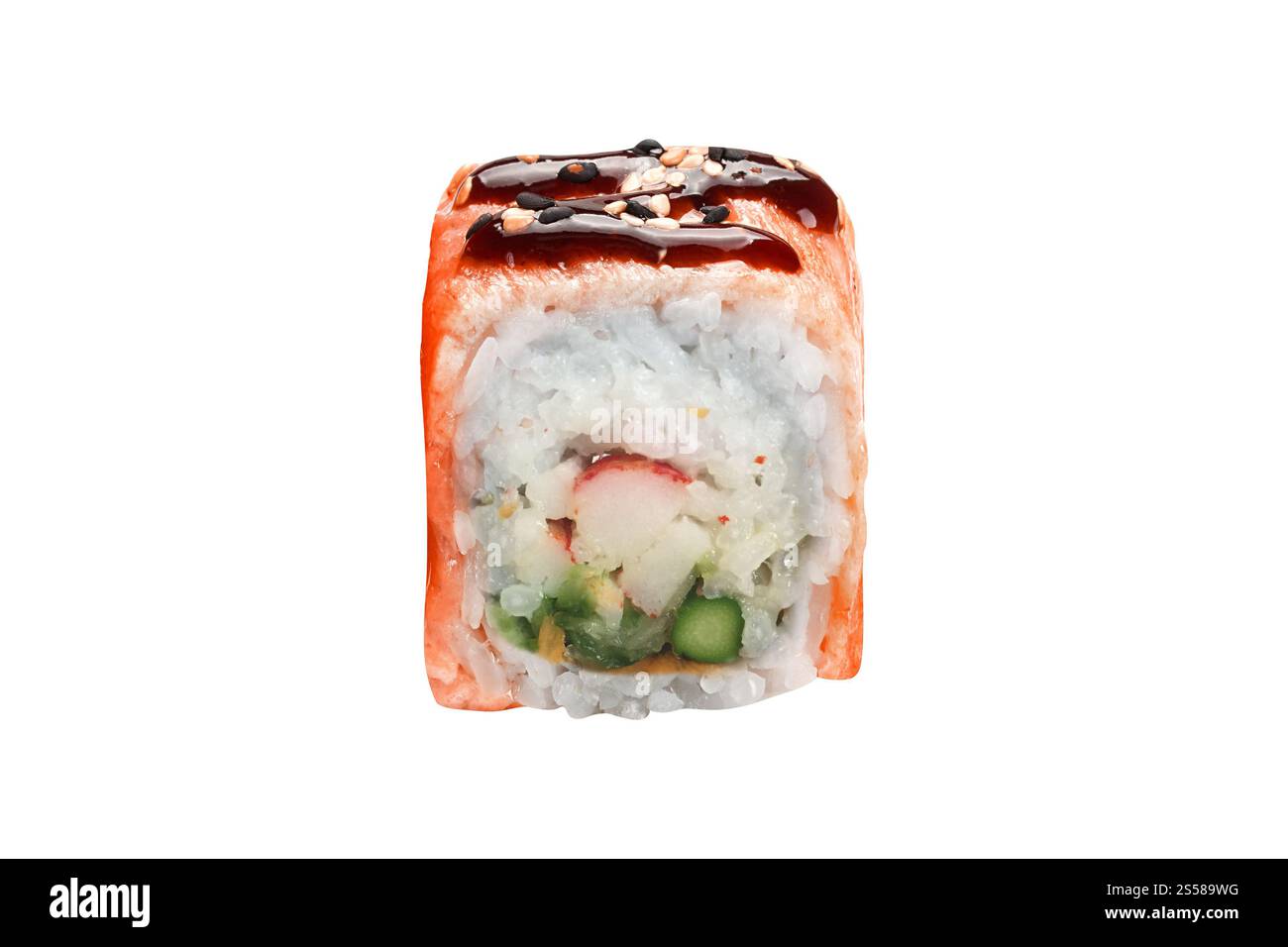 sushi japonais frais traditionnel isolé Banque D'Images