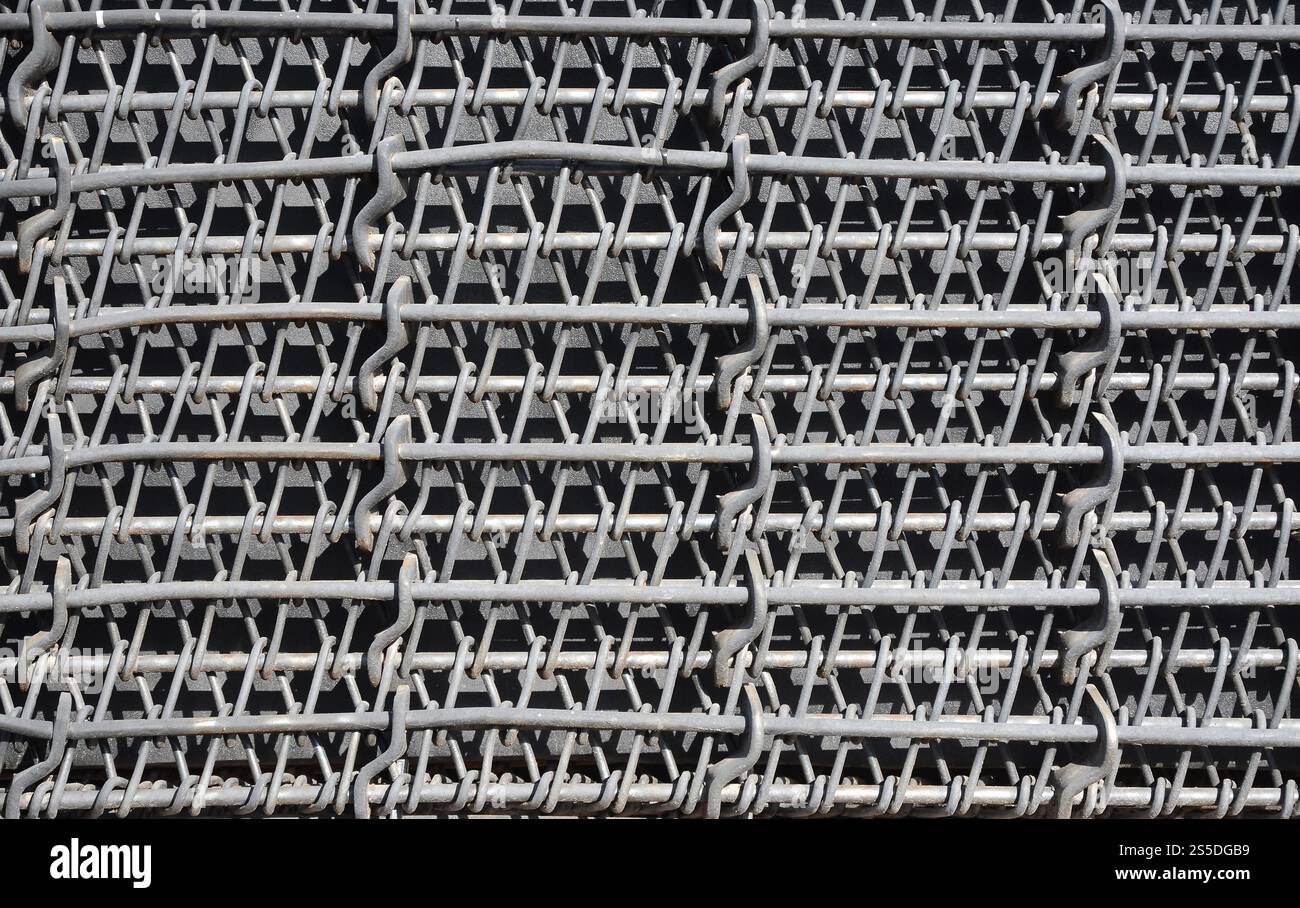 Grille en métal épais multicouches de couleur noire. Texture composite Banque D'Images