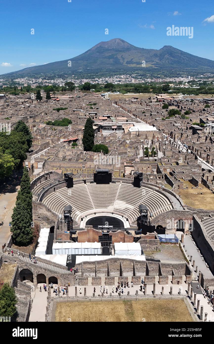 L'Odéon, Pompéi, également connu comme le petit Théâtre à l'ombre du mont Vésuve. Italie Banque D'Images