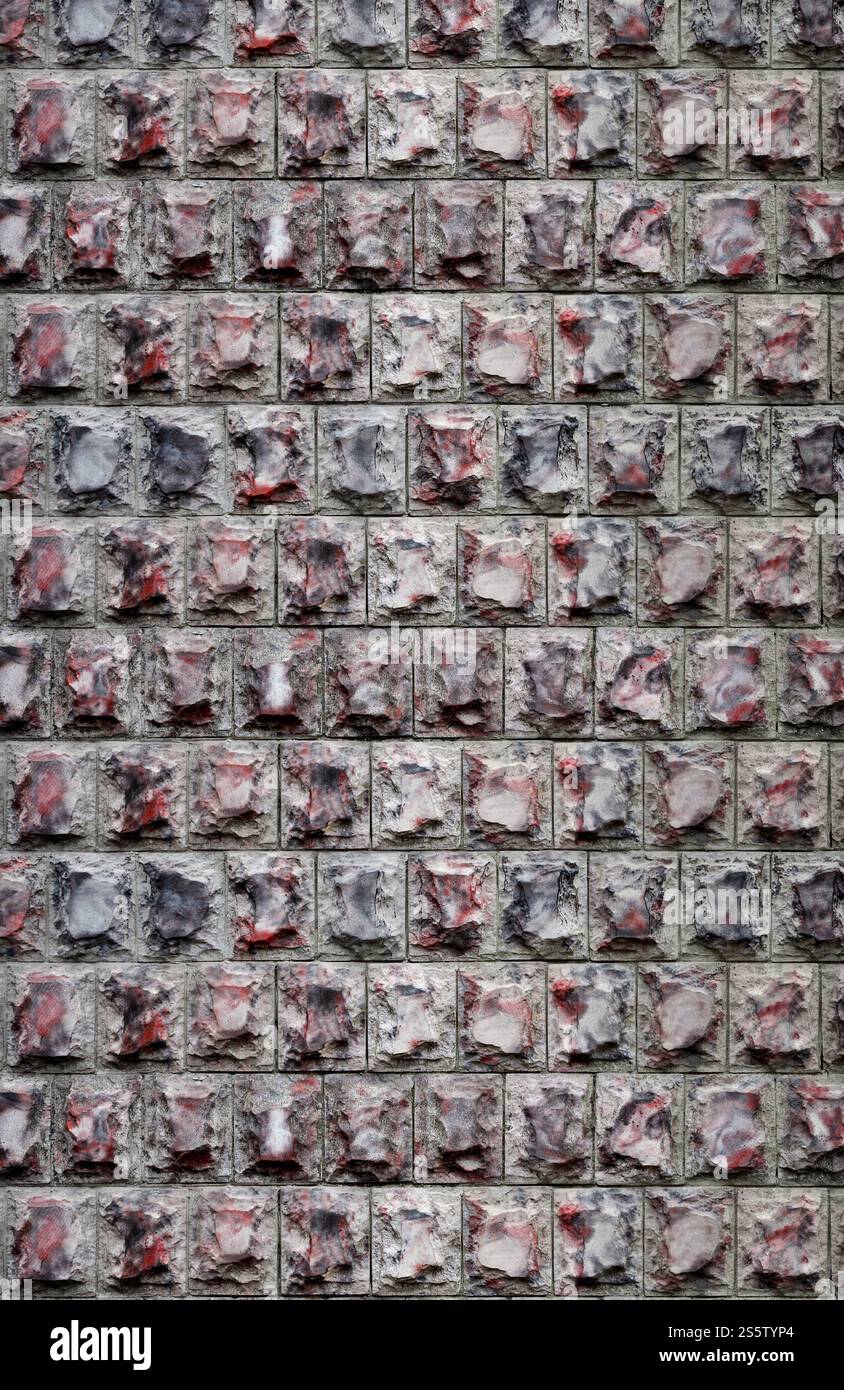 Conception de texture de la fondation ou des murs des bâtiments sous la forme de carreaux rectangulaires en pierre de granit solide avec des angles vifs. Plusieurs rangées Banque D'Images