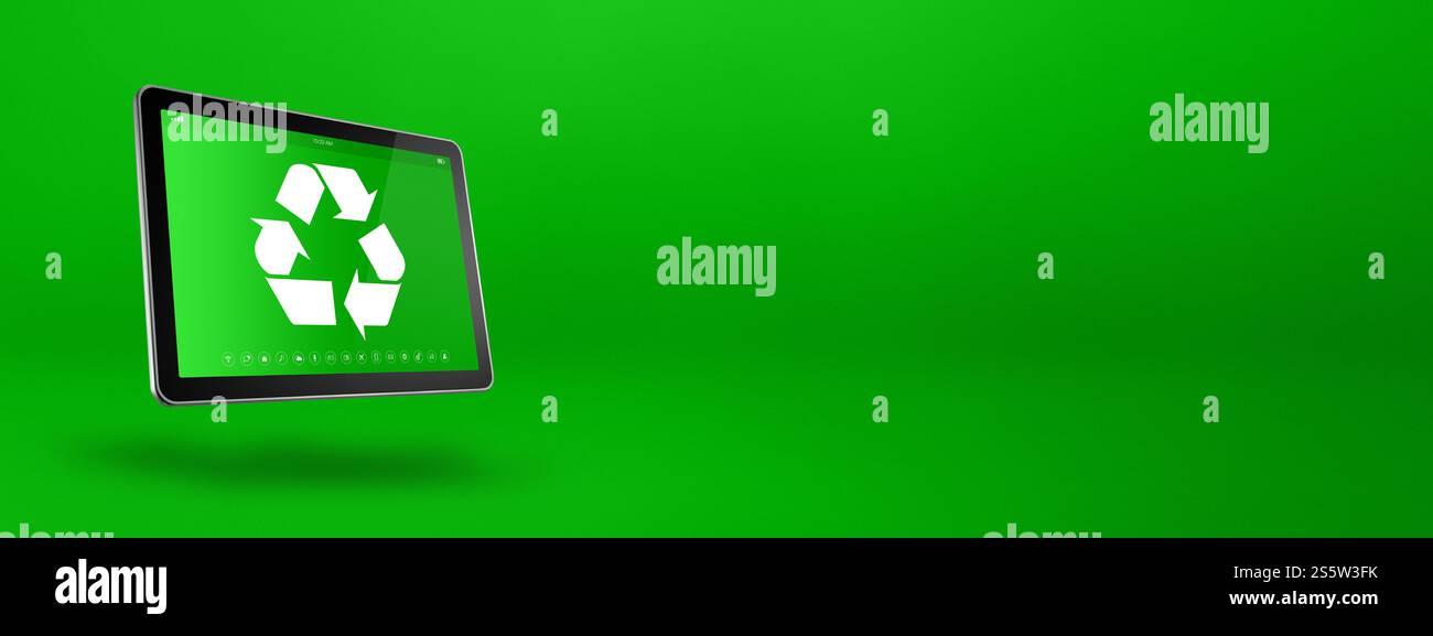 Tablet PC numérique avec un symbole de recyclage à l'écran. concept de conservation de l'environnement. Illustration 3D isolée sur fond vert. Horizontal Banque D'Images