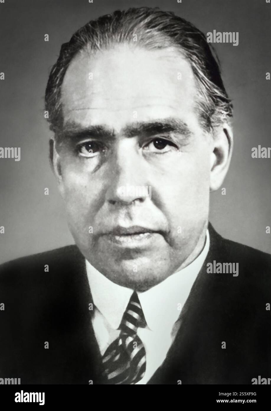 Niels Bohr (1885-1962), un physicien danois qui a fait des contributions fondamentales à la compréhension de la structure atomique et la théorie quantique, a reçu le Prix Nobel de physique en 1922. Banque D'Images