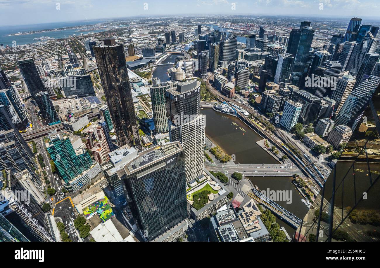 Vue aérienne du quartier des affaires et de Southbank et de la rivière Yarra, Melbourne, Victoria, Australie Banque D'Images
