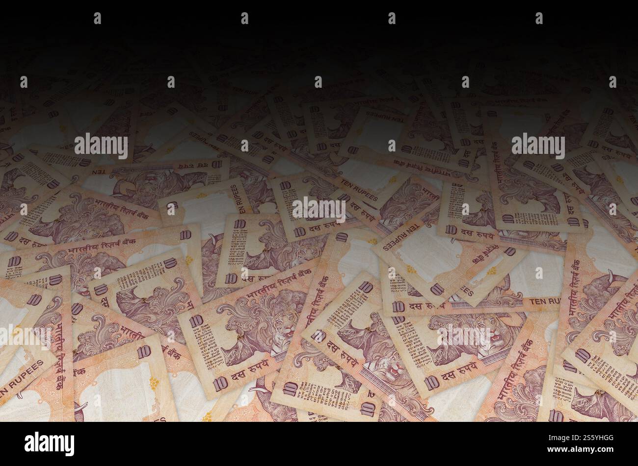 Éléphant rhinocéros et tigre représentés sur un billet de banque indien de dix roupies. 10 Roupie monnaie nationale de l'Inde INR. Gros plan sur la facture Orange Money. Éléphant Banque D'Images