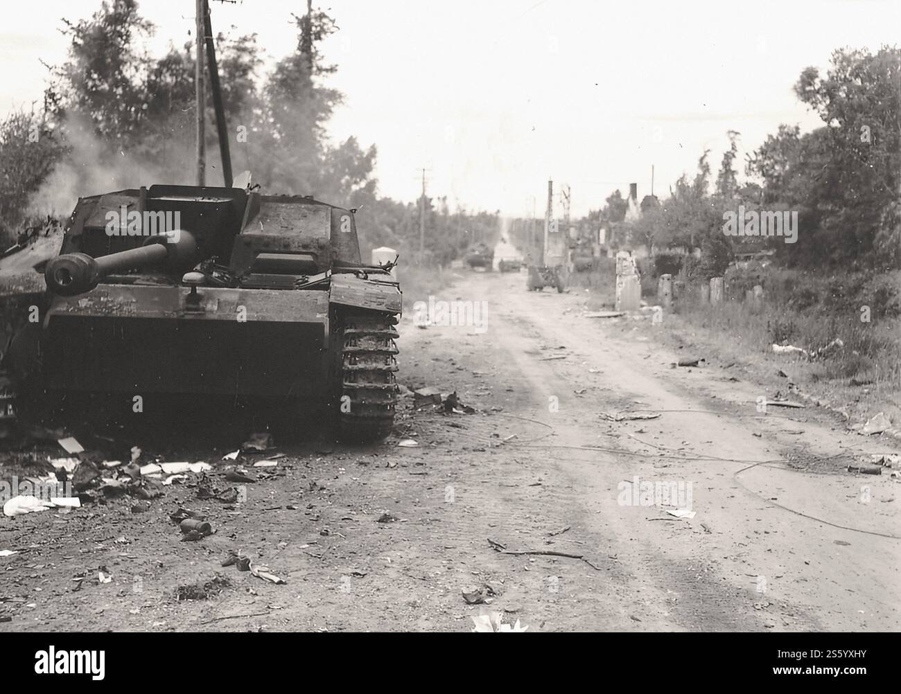 Fusil d'assaut allemand détruit StuG III - document historique, photographe inconnu Banque D'Images