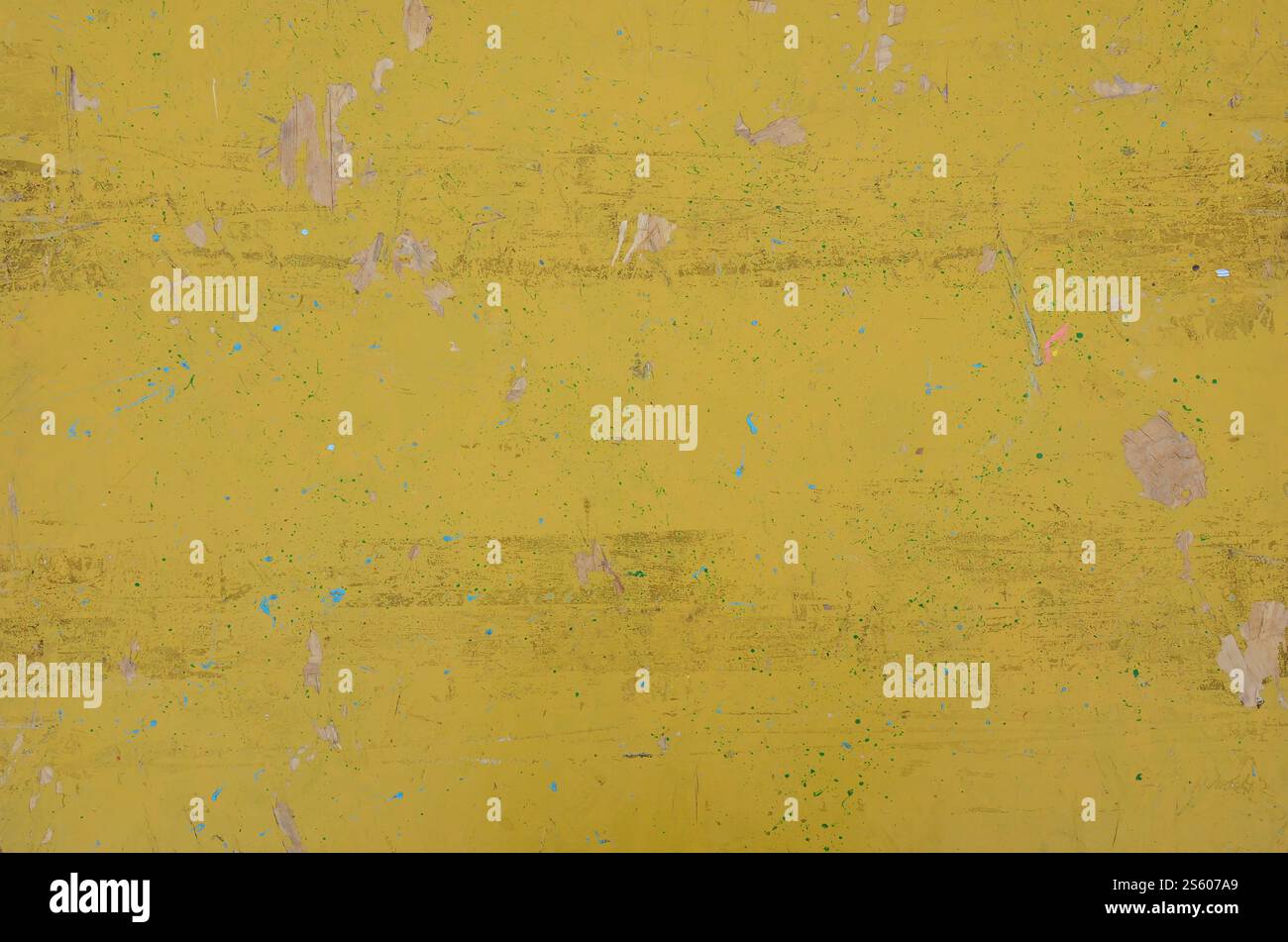 Ancienne texture en bois peint vintage de couleur jaune. Peinture fissurée et fond de couleur grunge pour la conception. Ancien vintage peint en bois Banque D'Images