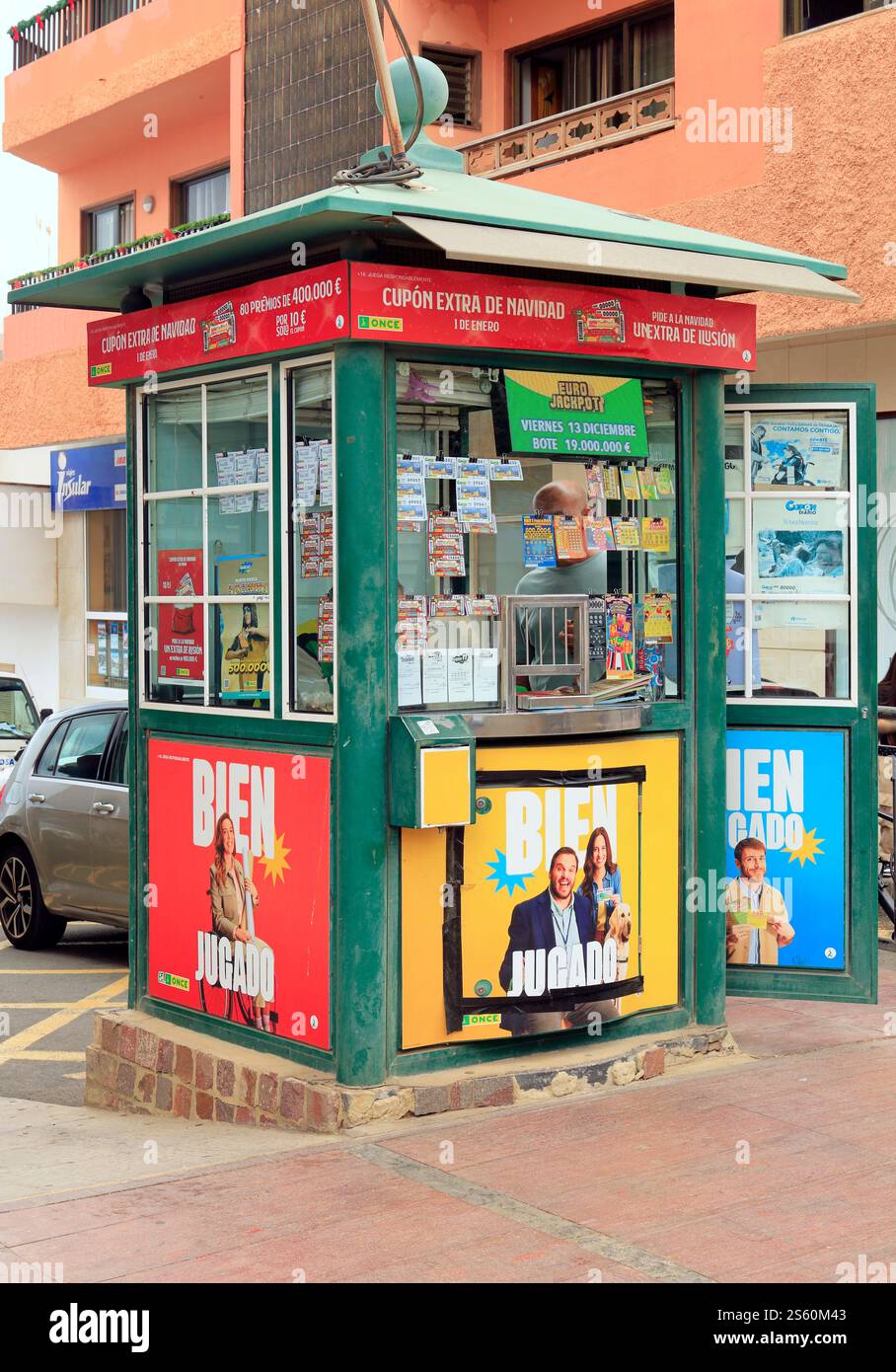 Stand de vendeur de billets de loterie, Puerto del Rosario, Fuerteventura, Îles Canaries, Espagne, UE. Prise en décembre 2024 Banque D'Images