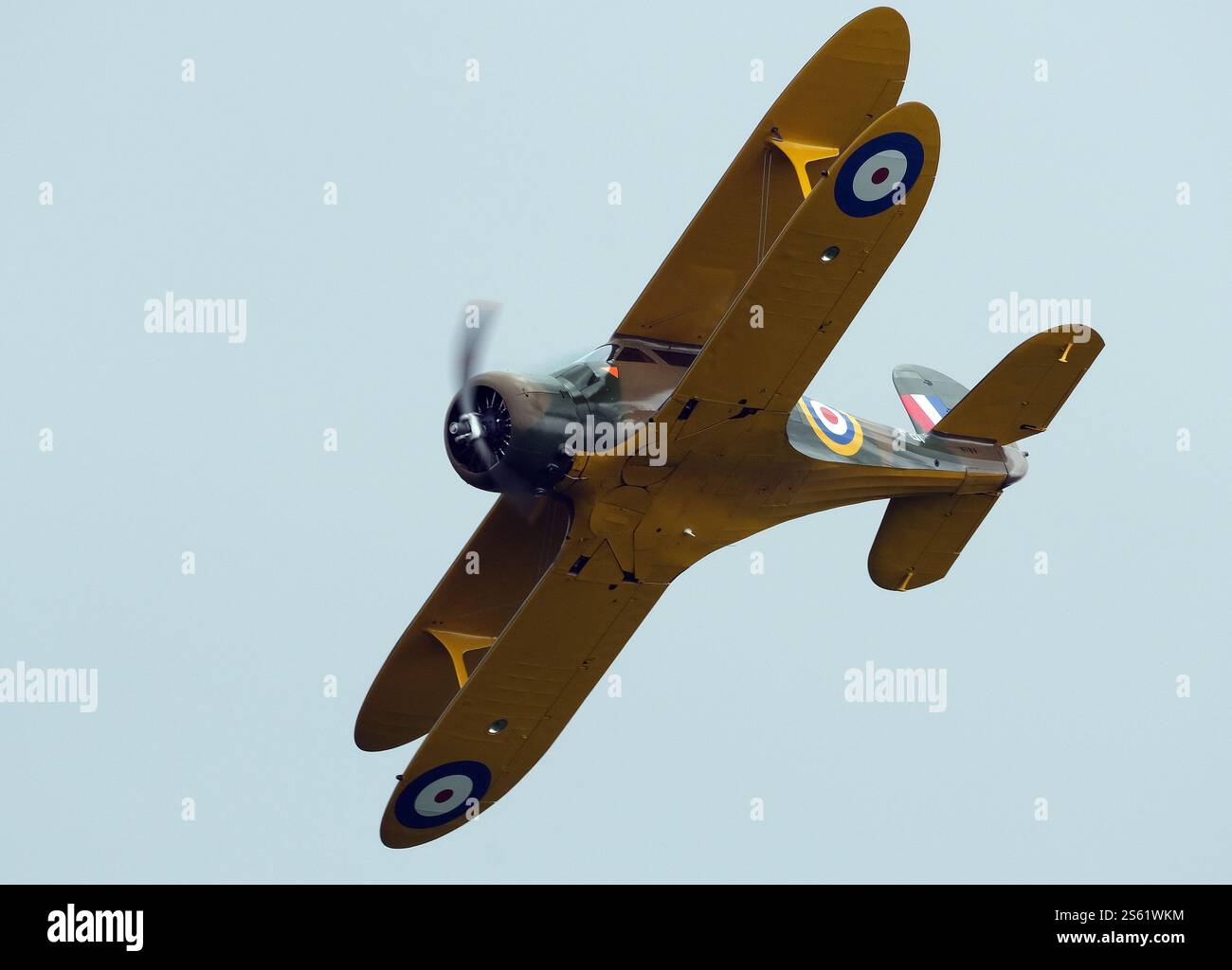 Le Beechcraft Model 17 Staggerwing est un biplan américain avec un décalage atypique des ailes négatives qu'il a fait voler pour la première fois en 1932. Banque D'Images