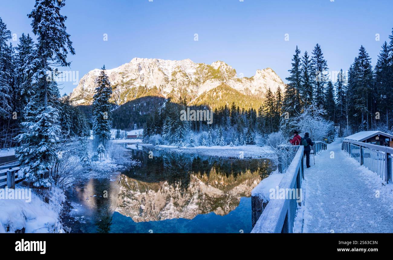 lac Hintersee, montagne Predigtstuhl Ramsau BEI Berchtesgaden Oberbayern, Berchtesgadener Land Bayern, Bavière Allemagne Banque D'Images