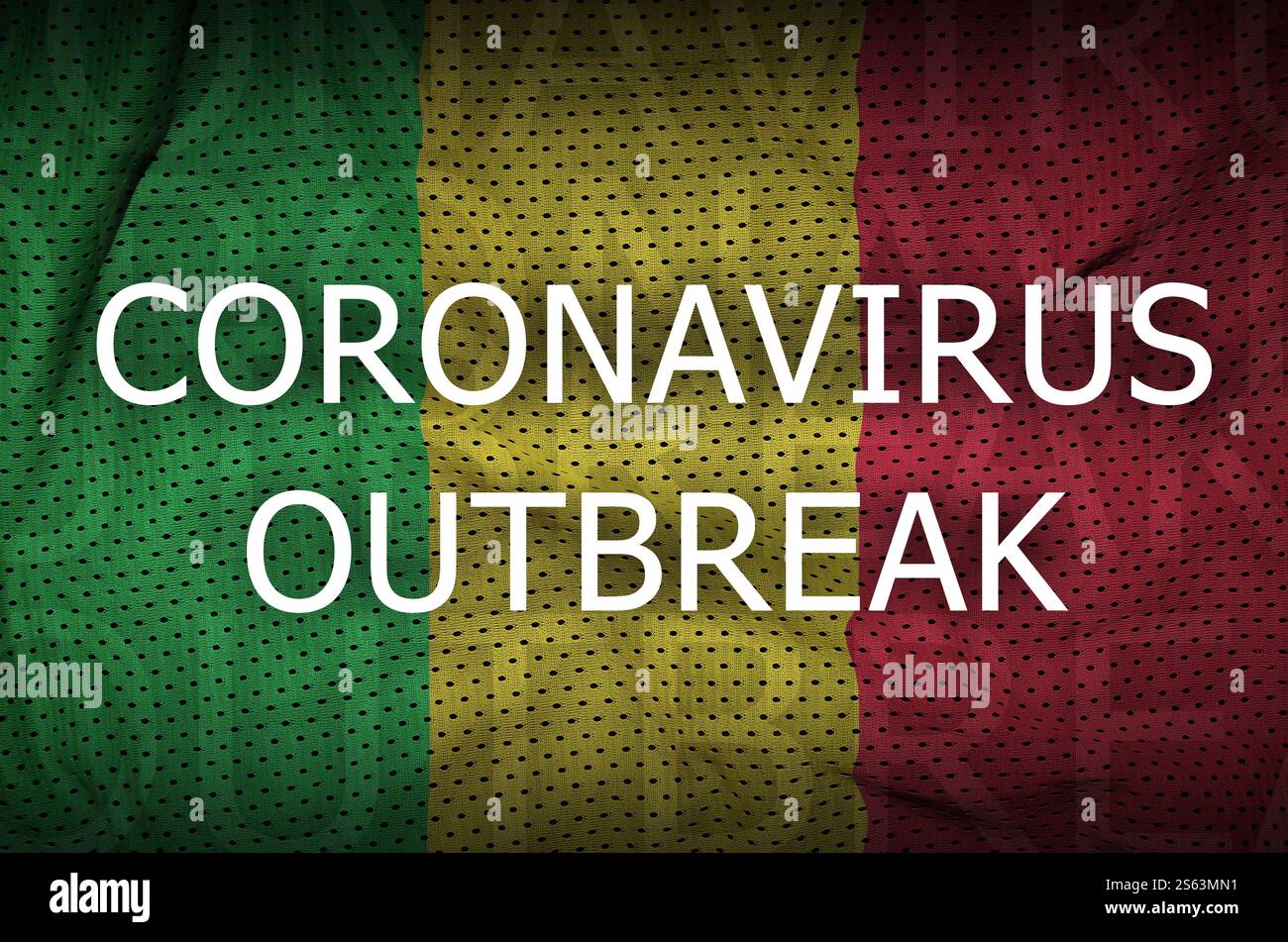 Drapeau du Mali et inscription de l'épidémie de coronavirus. Concept de virus COVID-19 ou 2019-nCoV. Drapeau du Mali et inscription de l'épidémie de coronavirus. COVID-19 OR Banque D'Images
