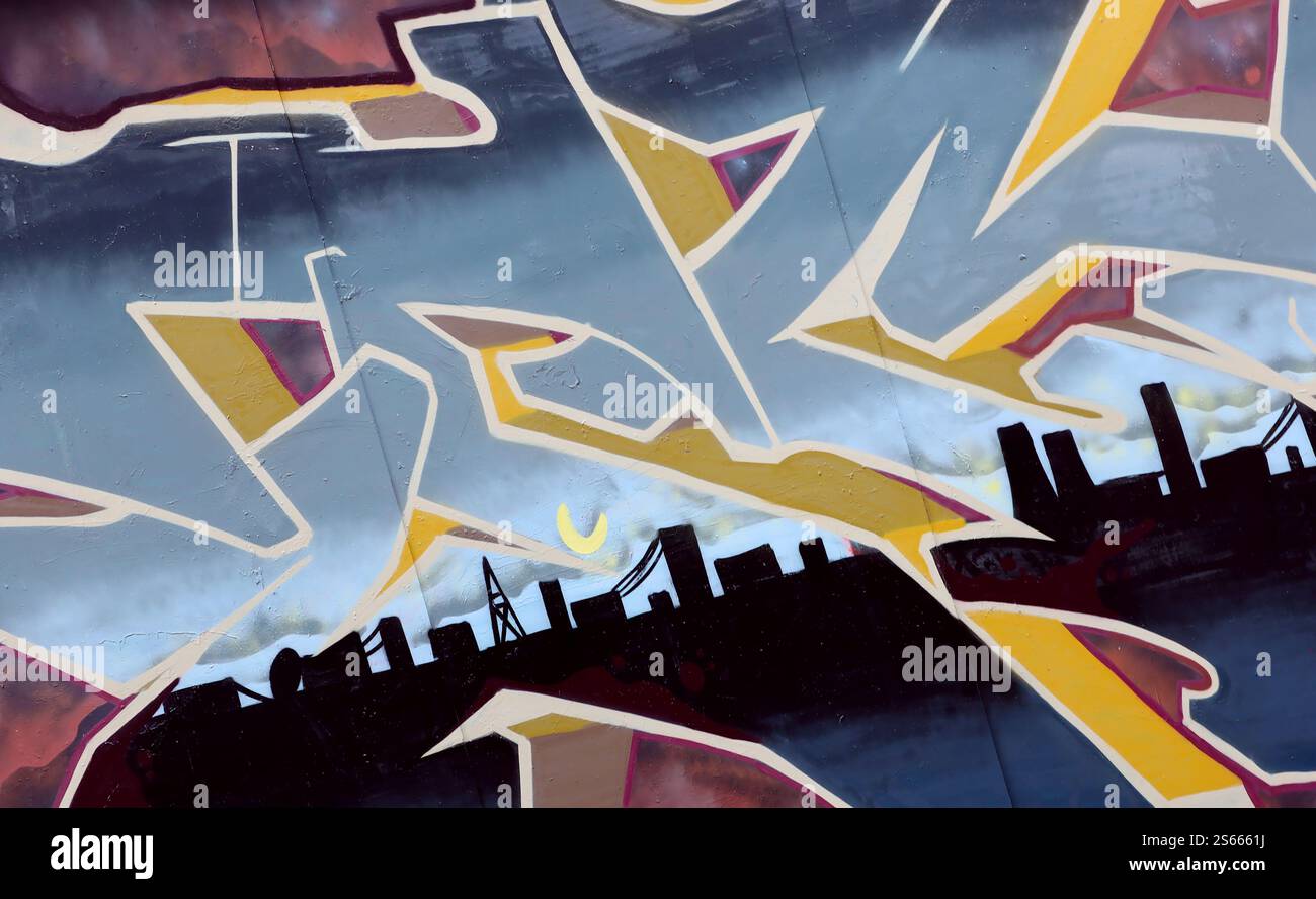 Fond coloré de graffiti peinture d'art avec des bandes d'aérosol brillantes sur le mur en métal. Pièce d'art de rue Old School faite avec de la peinture en aérosol Banque D'Images