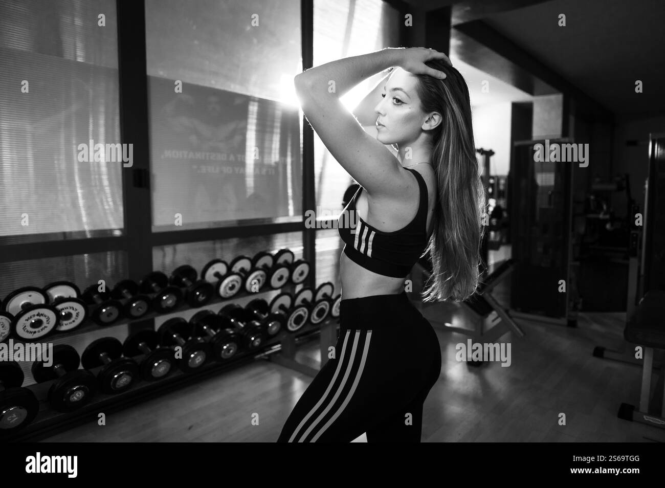 Entraînement pour le Deadlift, un entraînement fondamental dans la discipline Power Lifting. Il nécessite une formation en imagerie fonctionnelle (FIT) une technique de pensée. Banque D'Images