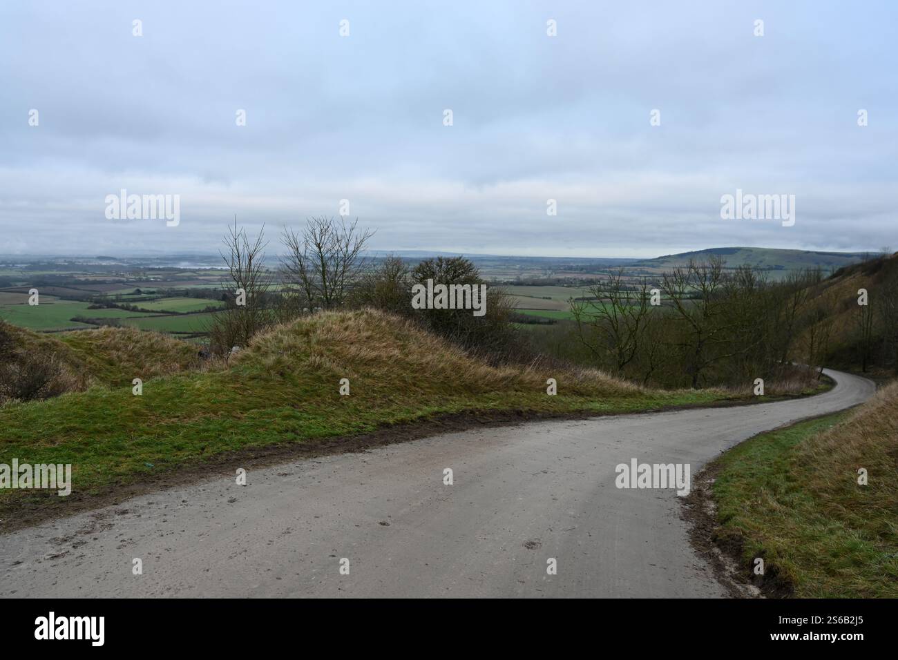 Route de campagne sinueuse en Angleterre Banque D'Images
