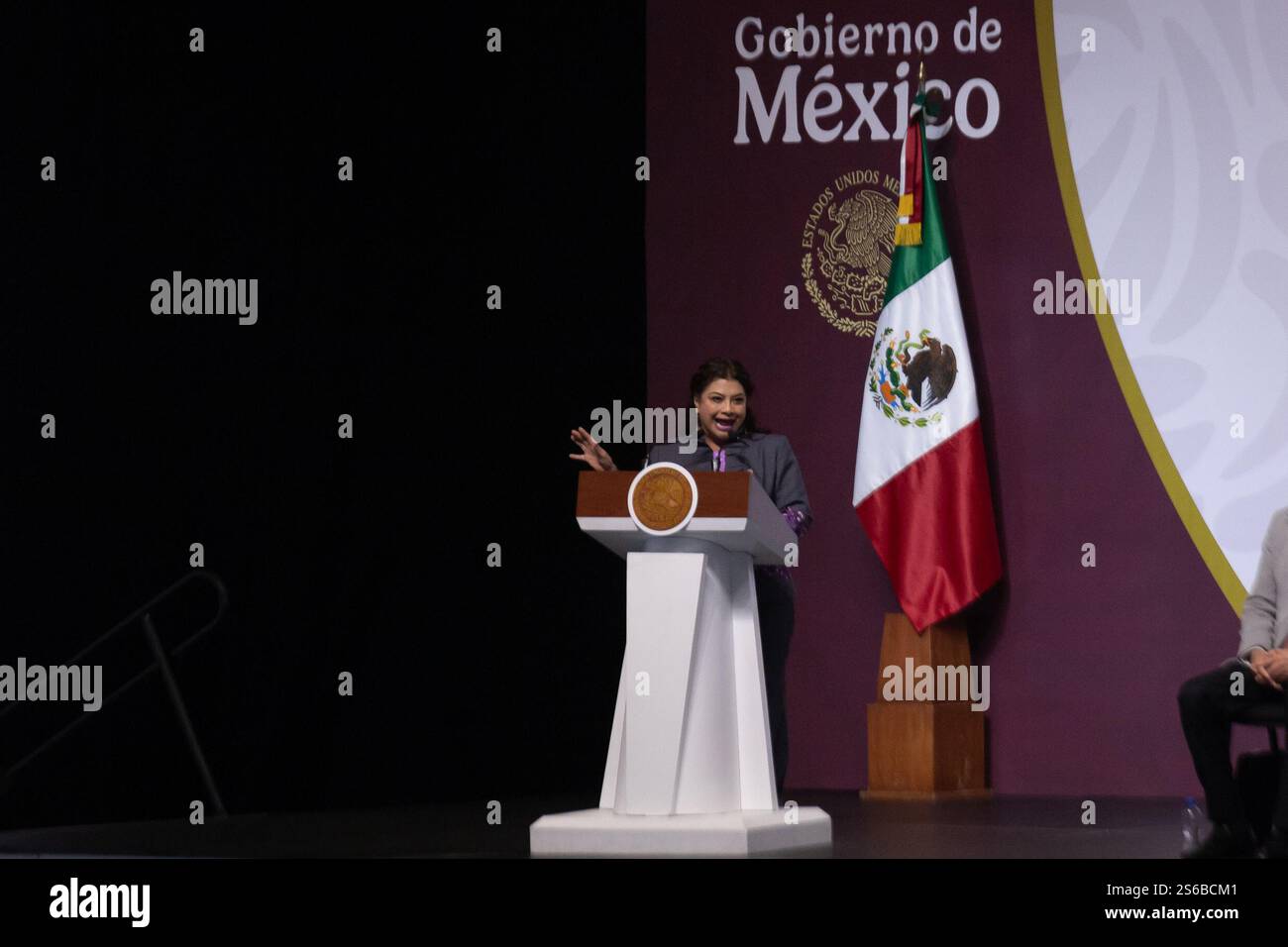 Mexico, Mexique. 16 janvier 2025. La Présidente du Mexique, Claudia Sheinbaum Pardo, a dirigé la réunion municipale nationale, à laquelle ont également participé les gouverneurs et les maires du pays, pour engager un dialogue sur les projets de développement. L'événement s'est tenu au World Trade Center. (Crédit image : © Cristian Leyva/ZUMA Press Wire) USAGE ÉDITORIAL SEULEMENT! Non destiné à UN USAGE commercial ! Banque D'Images Mexico, Mexique. 16 janvier 2025. La Présidente du Mexique, Claudia Sheinbaum Pardo, a dirigé la réunion municipale nationale, à laquelle ont également participé les gouverneurs et les maires du pays, pour engager un dialogue sur les projets de développement. L'événement s'est tenu au World Trade Center. (Crédit image : © Cristian Leyva/ZUMA Press Wire) USAGE ÉDITORIAL SEULEMENT! Non destiné à UN USAGE commercial ! Banque D'Images